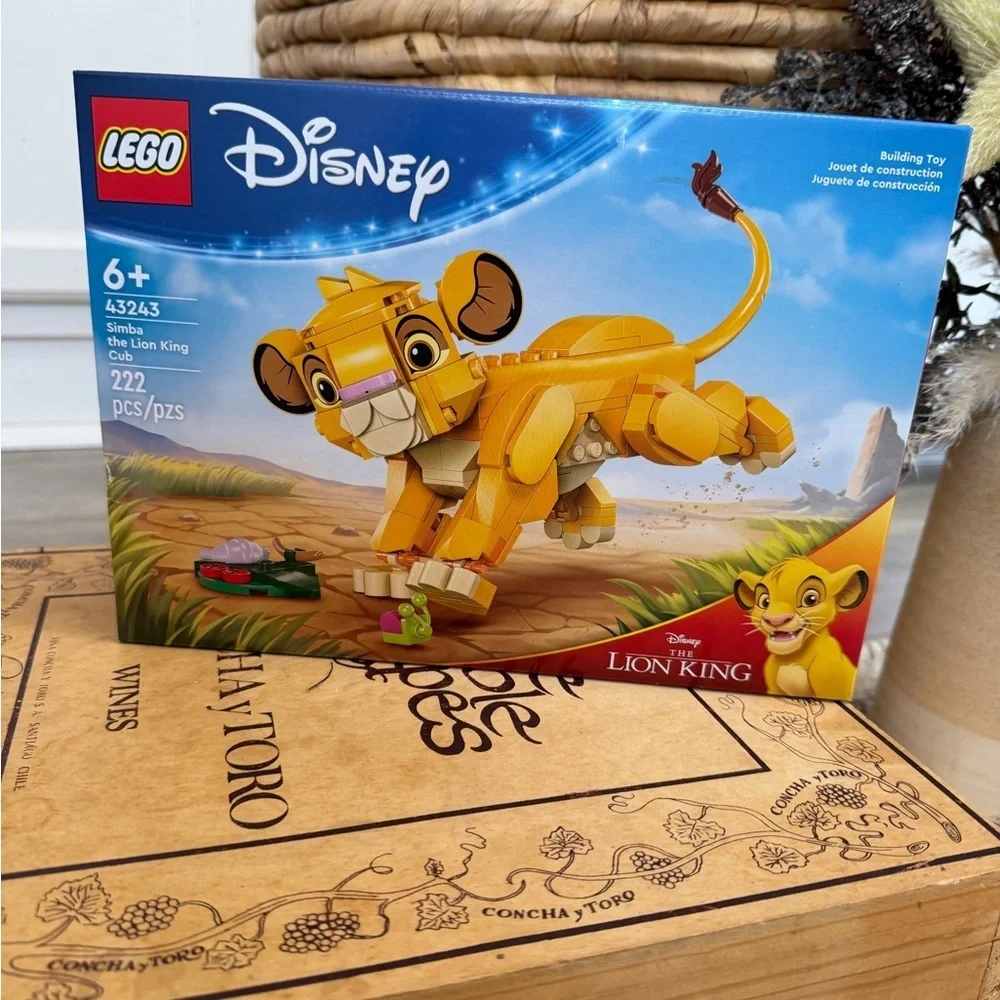 New LEGO X Disney Simba the Lion King Cub LEGO Set Ages 6+ Building Toy
